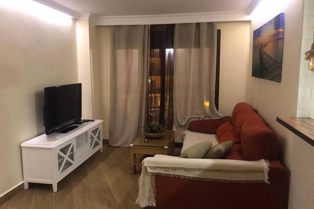 Coqueto Apartamento En Puerto Marina Con Piscina Benalmádena Zewnętrze zdjęcie
