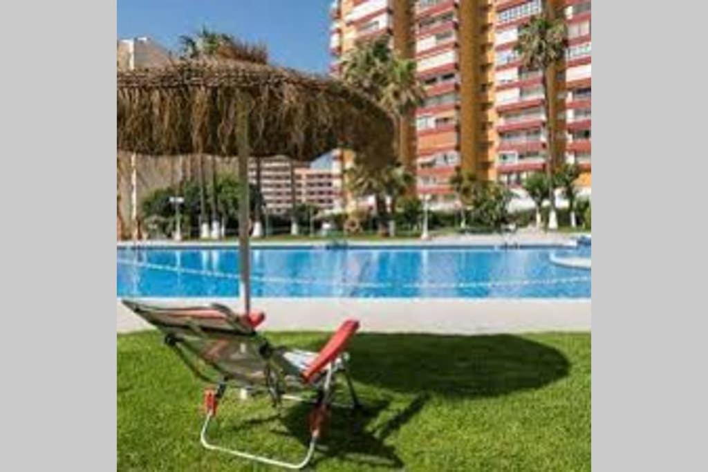 Coqueto Apartamento En Puerto Marina Con Piscina Benalmádena Zewnętrze zdjęcie