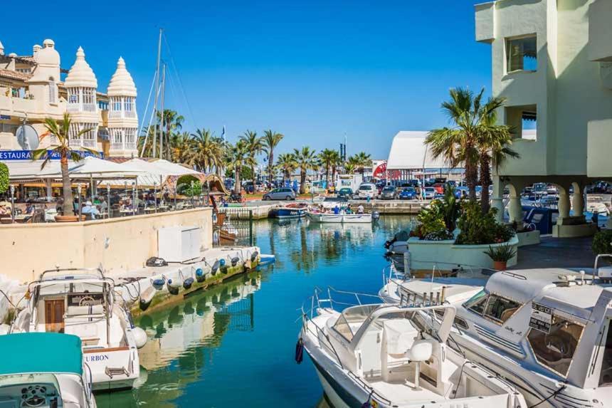 Coqueto Apartamento En Puerto Marina Con Piscina Benalmádena Zewnętrze zdjęcie
